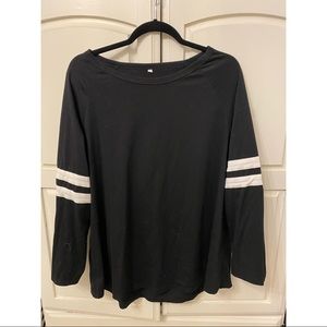 Raglan cut long sleeve